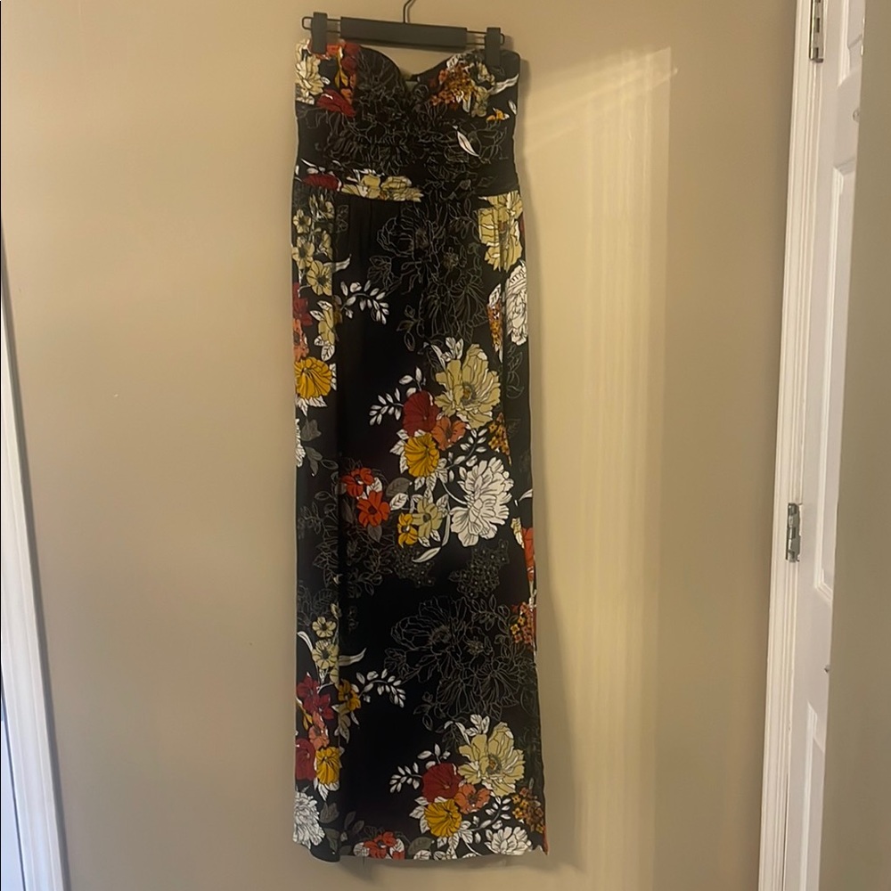 Band of Gypsies Black Floral Strapless Maxi Dress